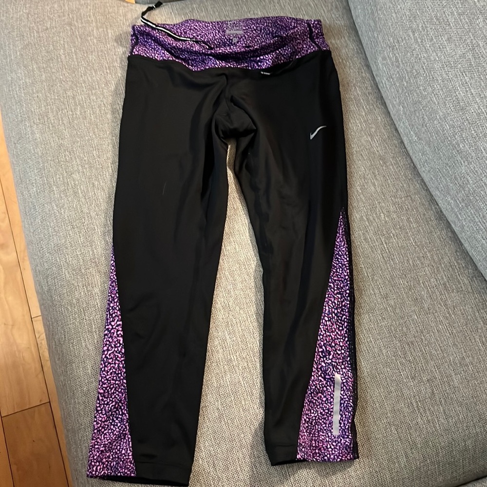 Nike Dri-fit legging. Size S